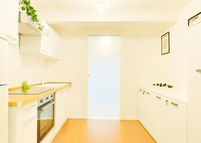 Garibaldi And Διαμέρισμα *